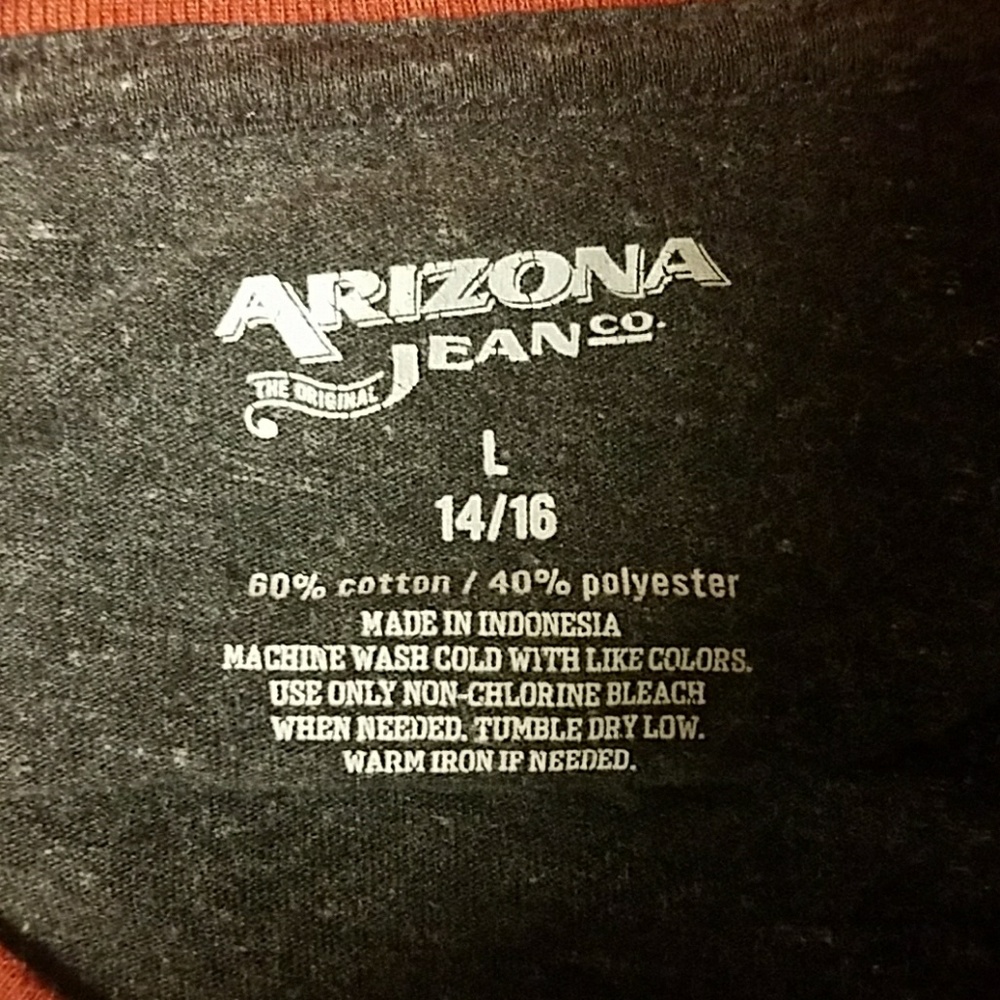 Shirt - Picture 3 of 3